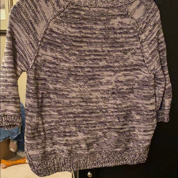 Like new Wilfred sweater, size medium , - Picture 2 of 2